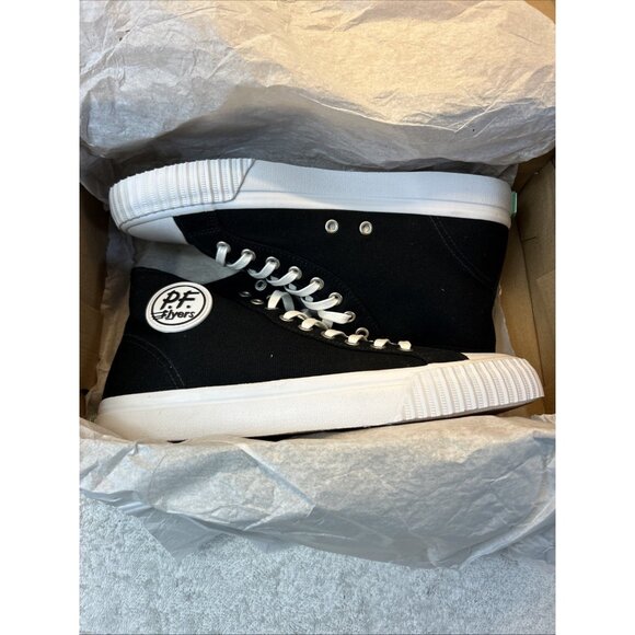 Sold out - Picture 11 of 12